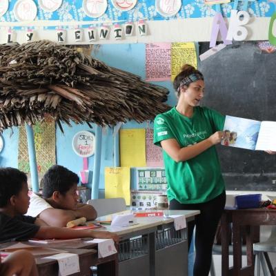 A Childcare volunteer in Samoa hosts a lesson. A Projects Abroad Childcare volunteer in Samoa hosts a lesson.
